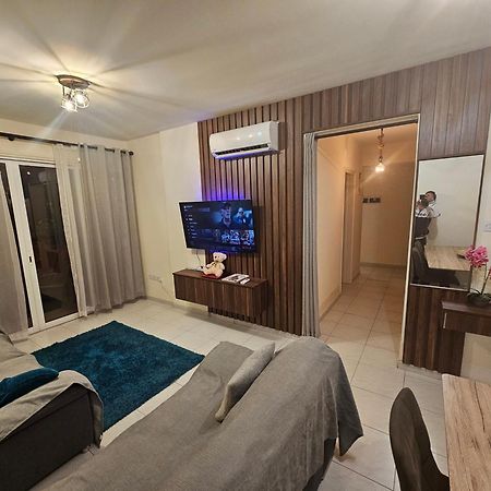 Apartamento Stefaris "Koutsou Court 105" Lárnaca Exterior foto