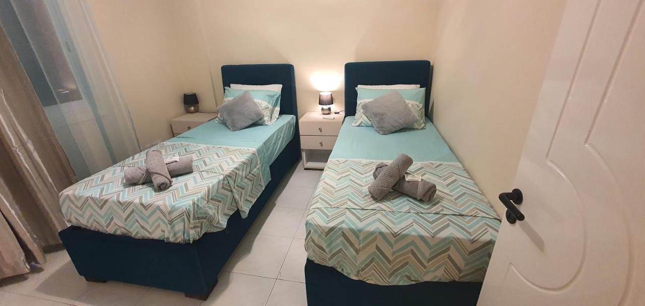 Apartamento Stefaris "Koutsou Court 105" Lárnaca Exterior foto